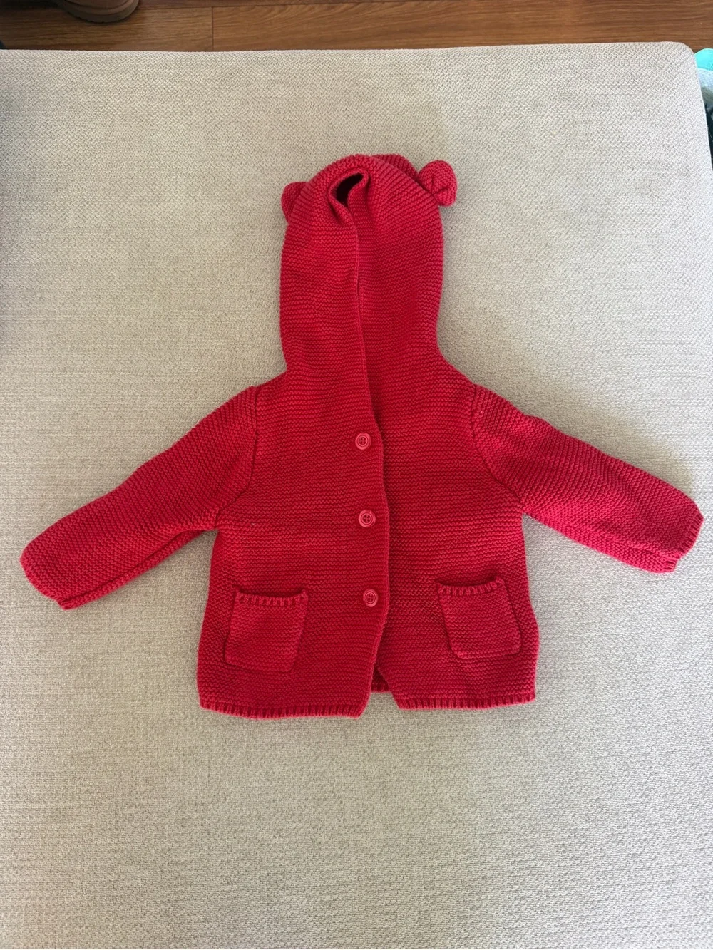 Baby gap knit sweater 3-6 month